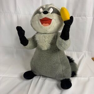 Vintage Disneyland Pocahontas Meeko Raccoon 14" Plush With Cookie & Posable